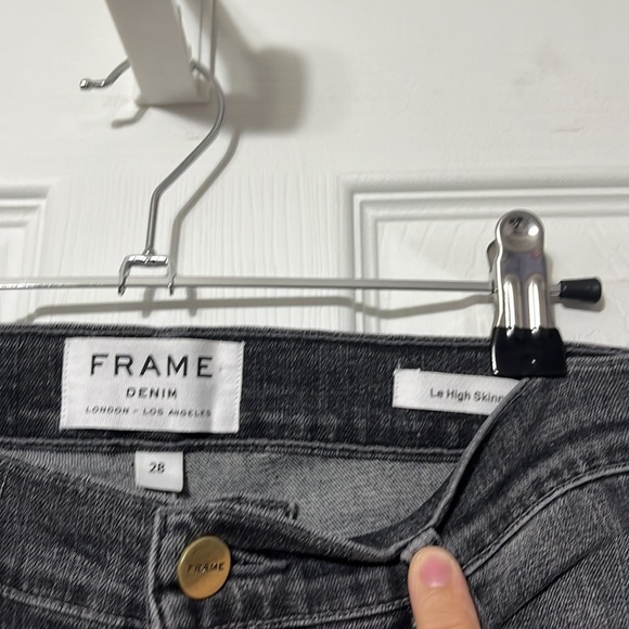 Frame Jeans - Picture 2 of 3